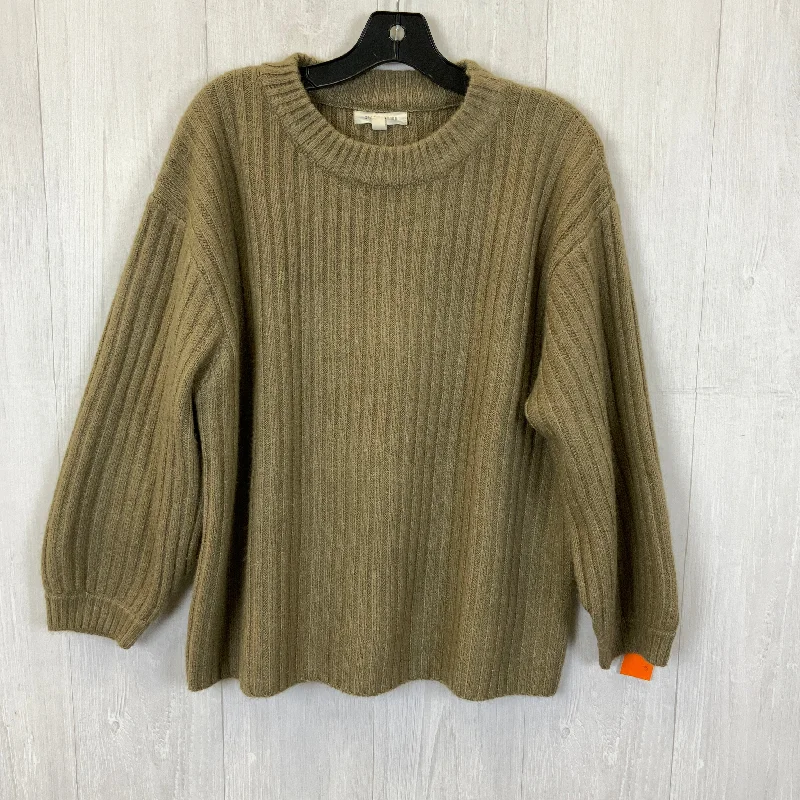 Green crew-neck pullover sweater for classic-Women's Moisture-Wicking Pullovers-Sweater By Clothes Mentor In Brown, Size: M