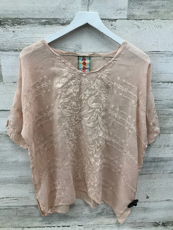 resort blouses for summer-Blouses and shirts with floral back -Women's High-Low Shirts-Top Short Sleeve By Johnny Was In Peach, Size: Small