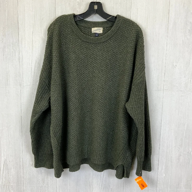 Black long pullover sweater for winter-Women's Slit Floral Pullovers-Sweater By Universal Thread In Green, Size: 2x