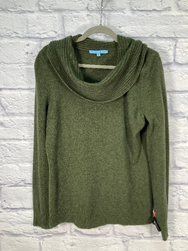 Navy short pullover sweater for fall-Women's Poncho Pullovers-Sweater Cashmere By Antonio Melani In Green, Size: L