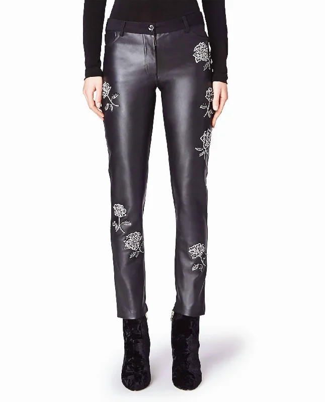 Breathable yoga jogger pants-Women's Geometric Print Pants-Pants In Black Embellished Rose