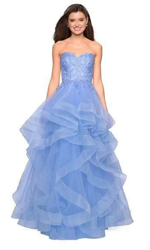 Evening dress for evening charm-Women's Turquoise Evening Gowns-La Femme - 27620 Appliqued Sweetheart Bodice Tiered Tulle Gown